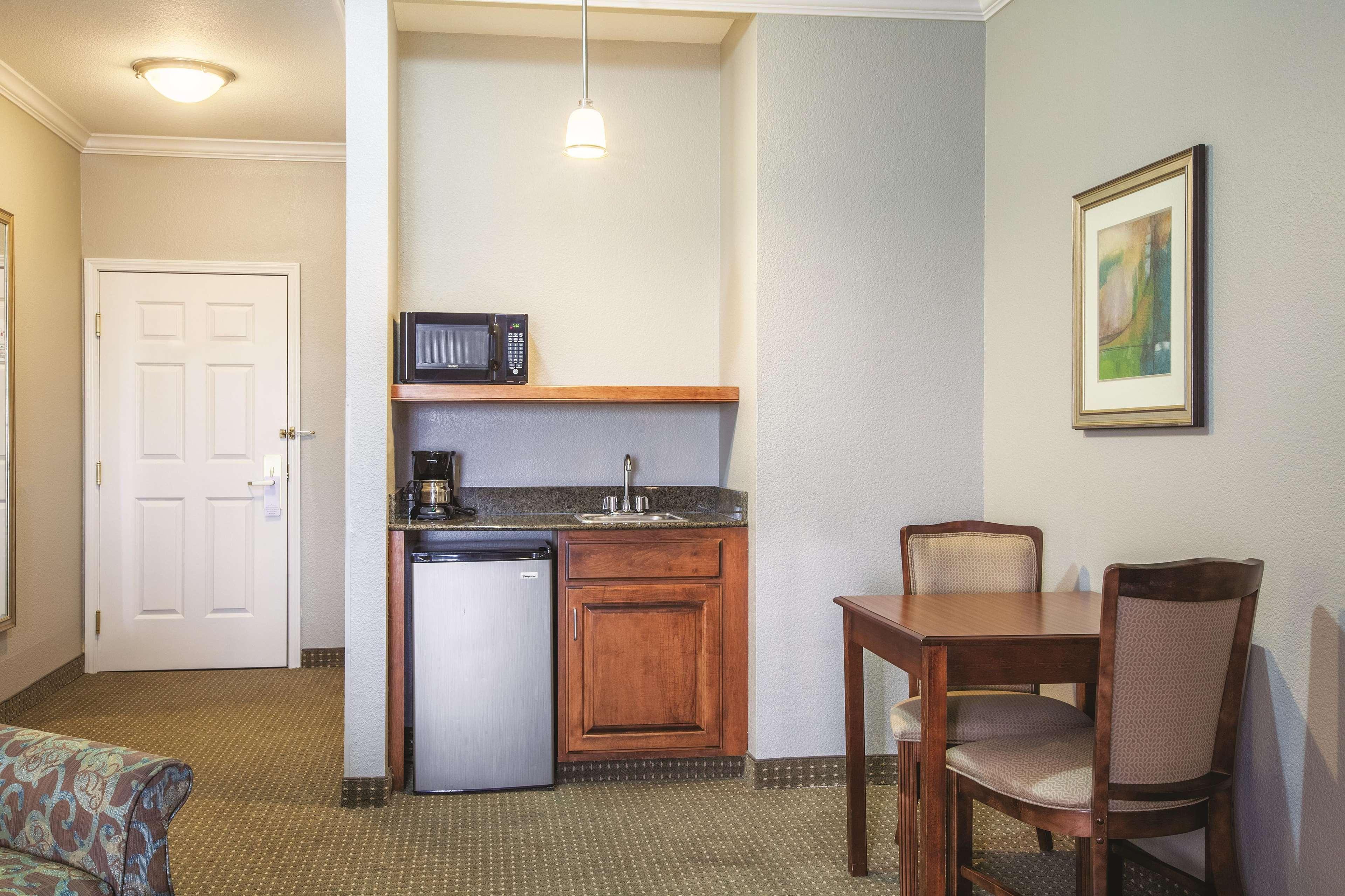 Hotel La Quinta By Wyndham 3*